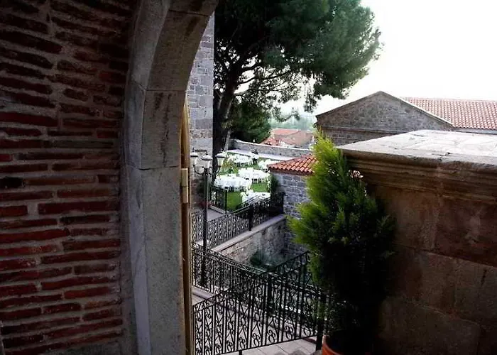 Les Pergamon Hotell Bergama