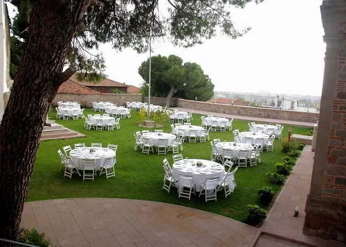 Les Pergamon Hotell 5*